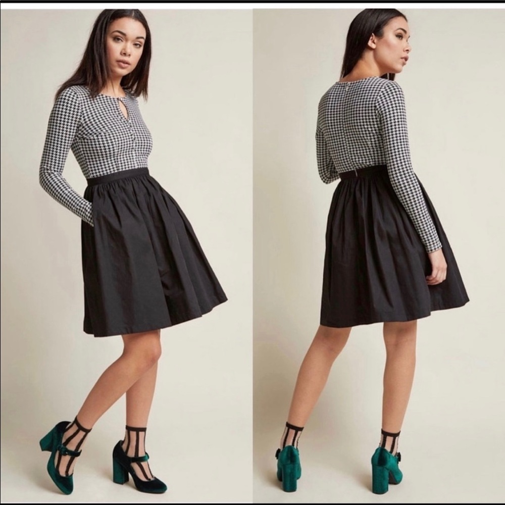 Modcloth dress retro houndstooth black and white